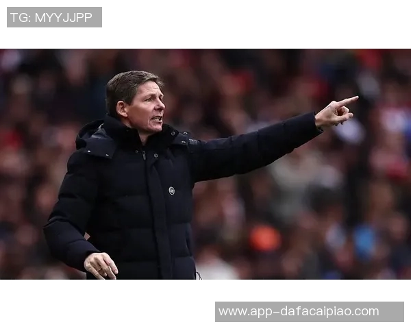 瑞天空报道:格拉斯纳渴望执教拜仁水晶宫新合同或含解约条款